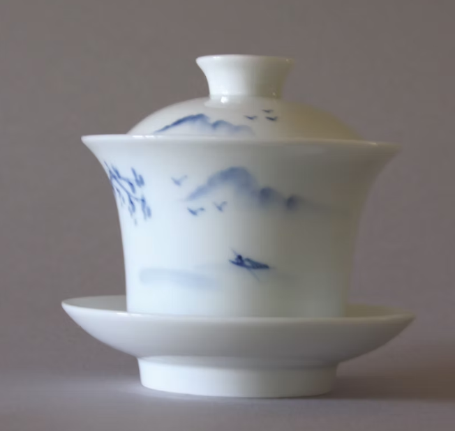Hand-painted Gaiwan - Mist Kissed