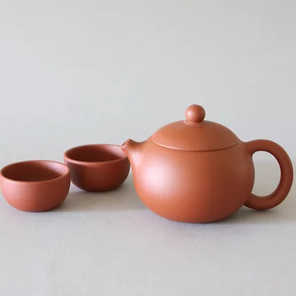 Yixing Tea Set w/ 2 Cups 10oz